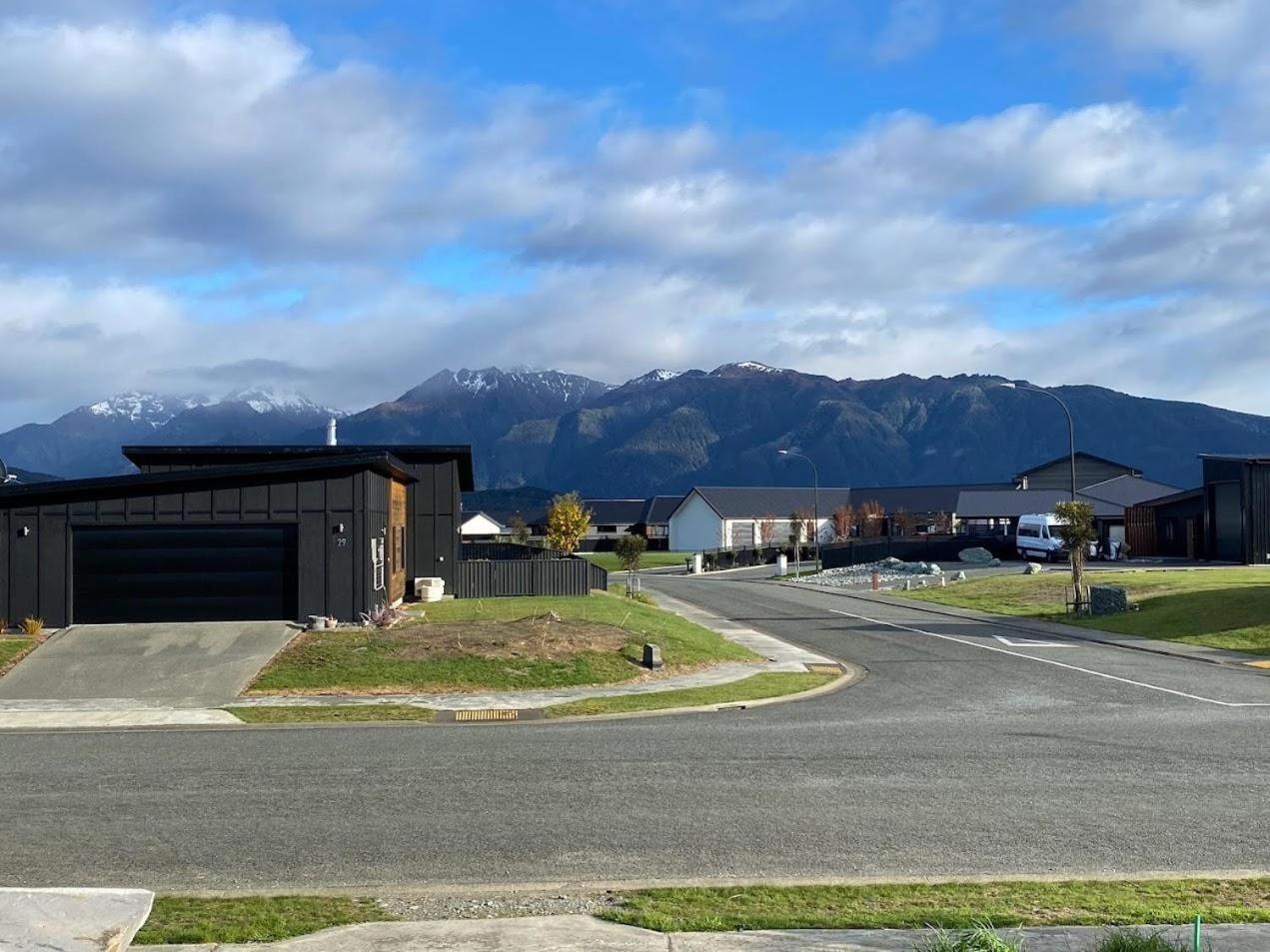 Holiday Home In Beautiful Te Anau Buitenkant foto