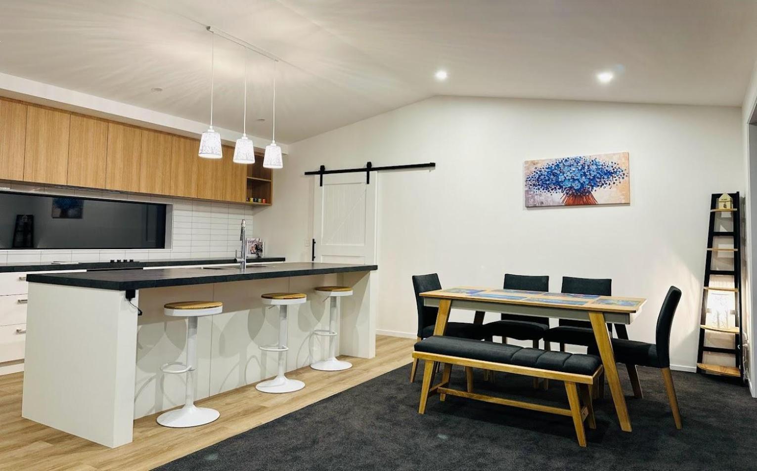 Holiday Home In Beautiful Te Anau Buitenkant foto