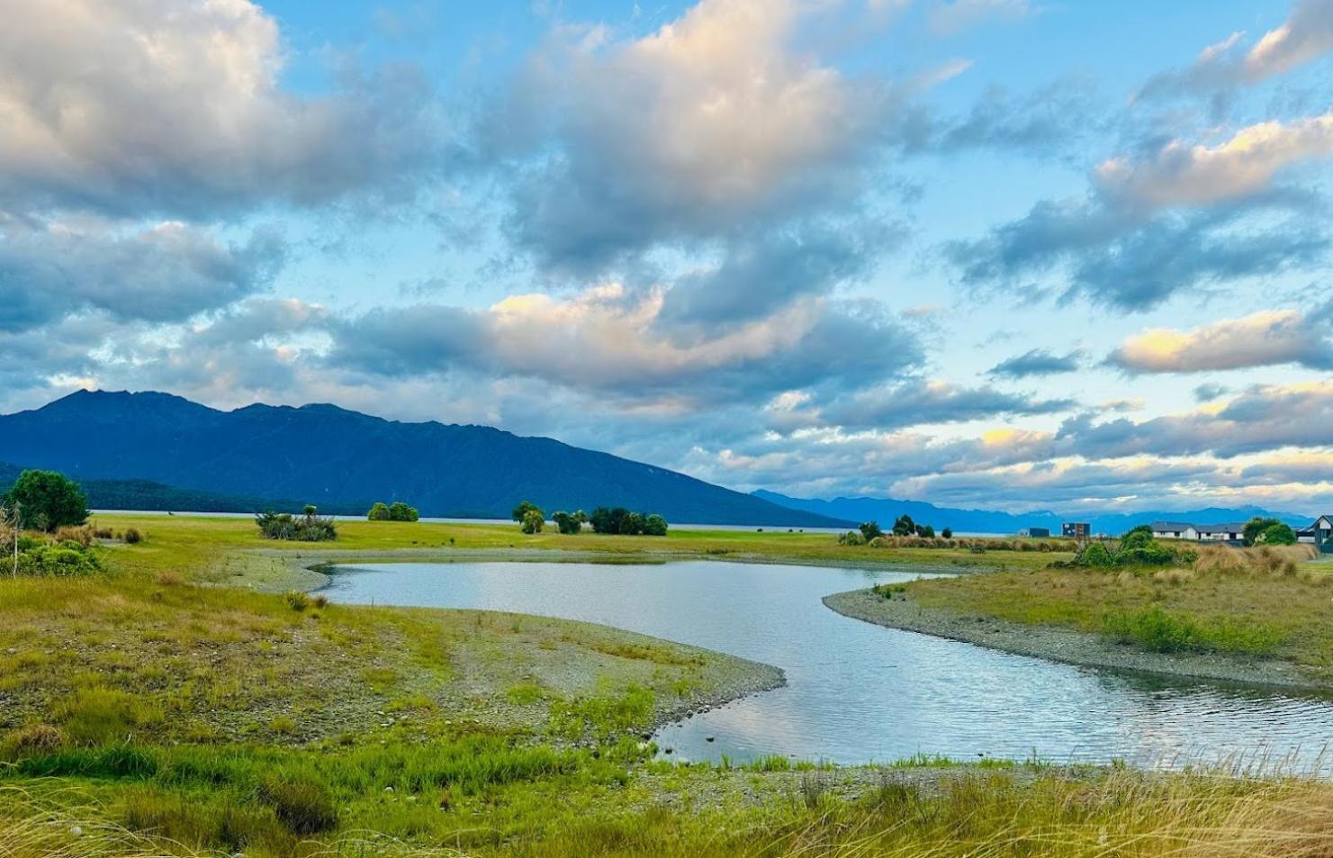 Holiday Home In Beautiful Te Anau Buitenkant foto